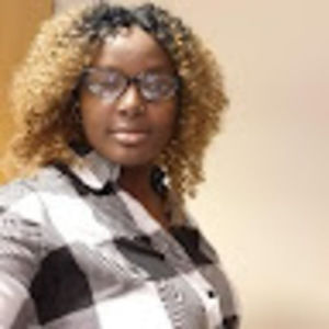 Meet your Posher, Alexandra